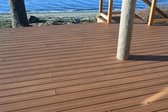 Better Looking Composite Decks, Without Staggering Decking